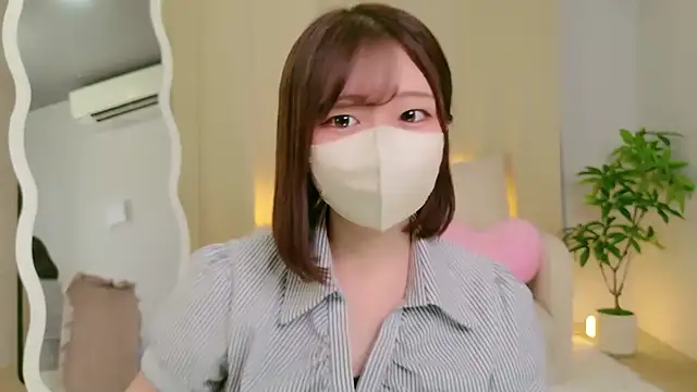 Snapshot of Saki_chanF chatting on August 6, 9:04 am Saki chanF online show from August 6, 9:04 am