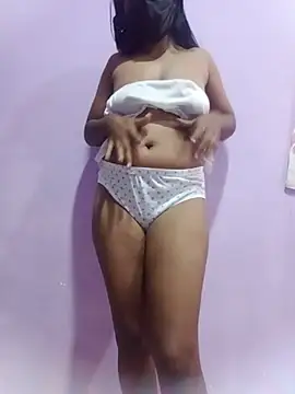 Malee S online show from June 8, 4:57 am