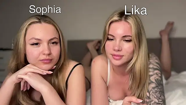 PinkNoir online show from April 1, 4:04 pm