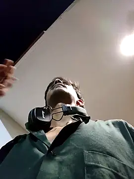 Sam03s online show from April 3, 4:24 pm