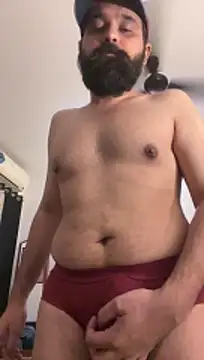 beerboy2222 online show from March 26, 6:50 pm