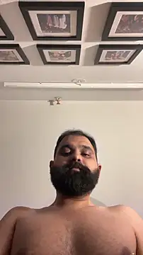 beerboy2222 online show from April 11, 8:56 pm
