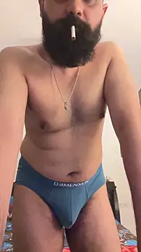 beerboy2222 online show from June 12, 7:33 pm