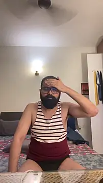 beerboy2222 online show from May 1, 8:03 pm