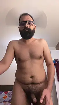 beerboy2222 online show from May 26, 6:50 pm