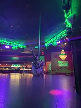 XXX2Freaks online show from March 12, 8:07 am