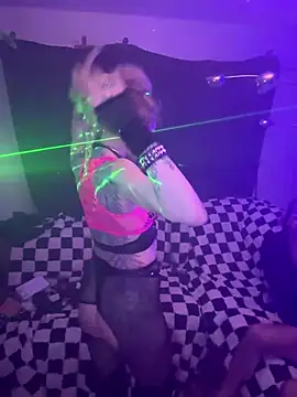 XXX2Freaks online show from February 11, 5:40 am