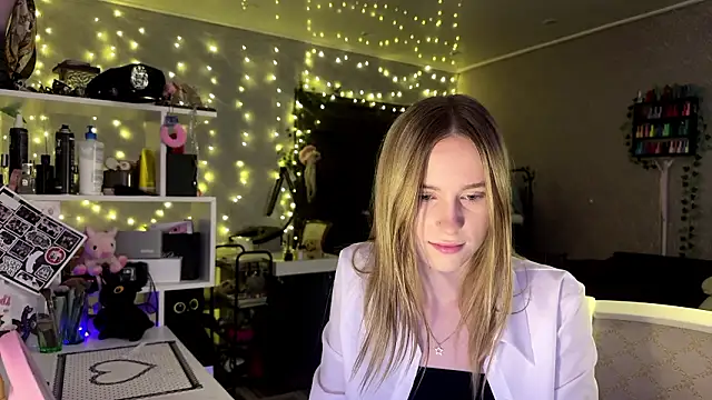 amily sunray online show from March 5, 1:40 pm