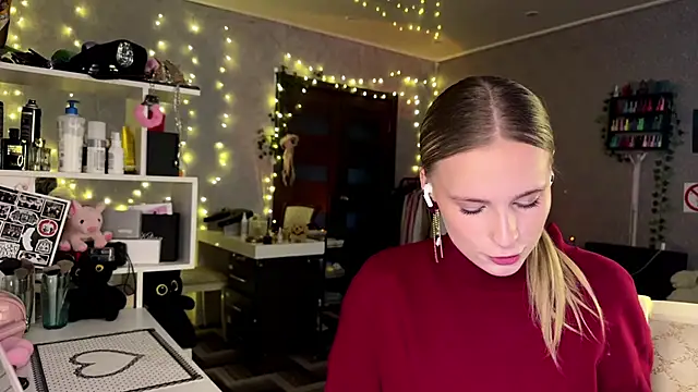 amily sunray online show from March 21, 2:43 pm