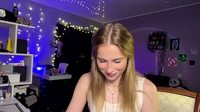 amily sunray online show from April 9, 6:04 am