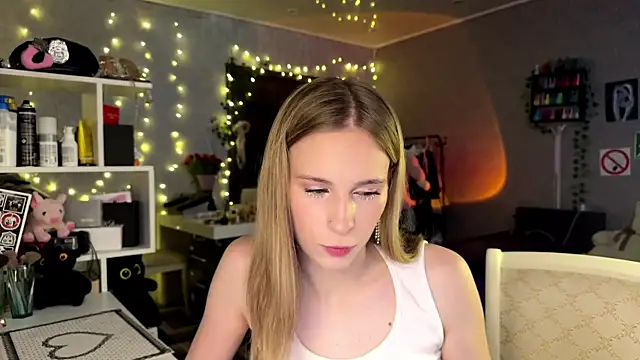 amily sunray online show from March 22, 2:29 pm