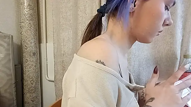 Snapshot of CallerKoran chatting on February 17, 4:37 pm CallerKoran online show from February 17, 4:37 pm