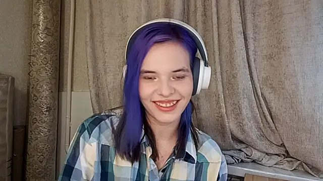 Snapshot of CallerKoran chatting on February 12, 4:07 pm CallerKoran online show from February 12, 4:07 pm