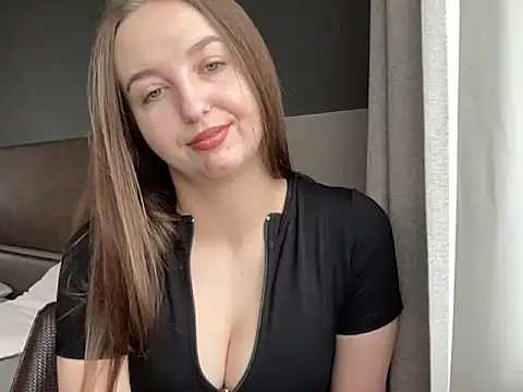 CharlotteXGold online show from March 8, 8:06 am