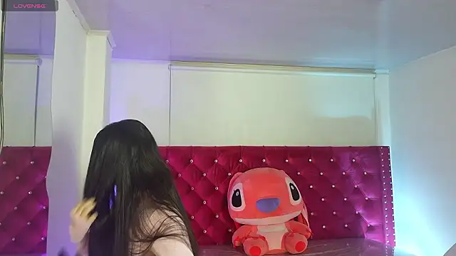 Snapshot of babyy_nicols_m chatting on February 19, 11:07 am babyy nicols m online show from February 19, 11:07 am