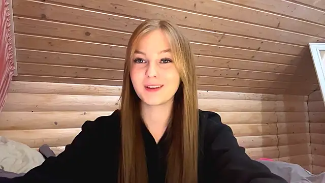 TessSamul online show from April 23, 7:37 pm
