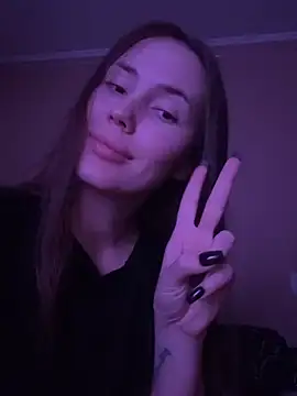 Snapshot of Arielle_Vade chatting on July 19, 8:05 pm Arielle Vade online show from July 19, 8:05 pm