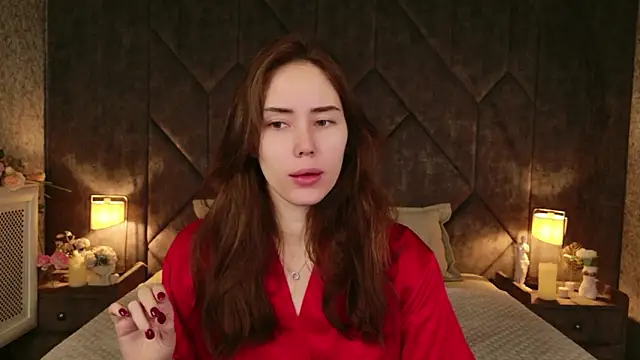 Arielle Vade online show from March 31, 5:20 am