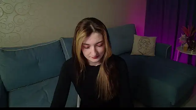 Snapshot of RosieGloom chatting on February 15, 6:07 pm RosieGloom online show from February 15, 6:07 pm