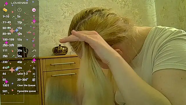 CurvyWild Lady30 online show from March 11, 10:42 am