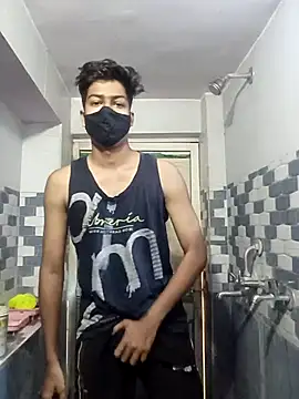 Snapshot of hotyboy_89 chatting on July 14, 3:00 am hotyboy 89 online show from July 14, 3:00 am