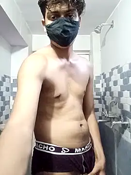 Snapshot of hotyboy_89 chatting on May 29, 12:33 pm hotyboy 89 online show from May 29, 12:33 pm