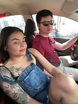 Violeta and Charlie online show from March 13, 6:46 pm