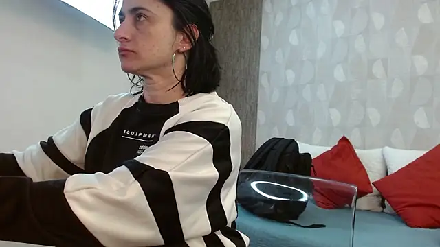 lincebdsm online show from November 19, 8:20 pm