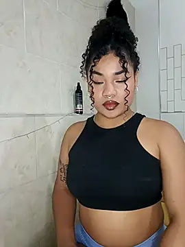 BrianaSweetxxx online show from April 11, 3:25 am