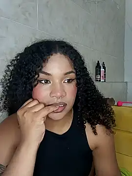 BrianaSweetxxx online show from March 2, 2:56 am