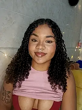 BrianaSweetxxx online show from April 15, 4:18 am