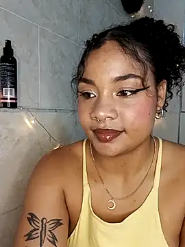 BrianaSweetxxx online show from March 13, 3:11 am