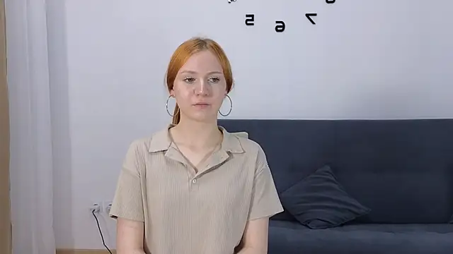 kisskiska online show from February 12, 3:01 pm