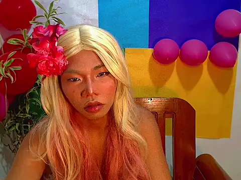 Snapshot of shopiaxox1 chatting on February 18, 1:03 am shopiaxox1 online show from February 18, 1:03 am