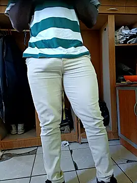 Rough-Big-Djay online show from March 3, 9:05 am