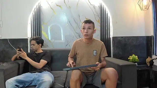 Isaak 26 online show from March 1, 2:28 pm