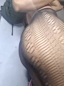 Alannys19 online show from March 23, 2:33 am