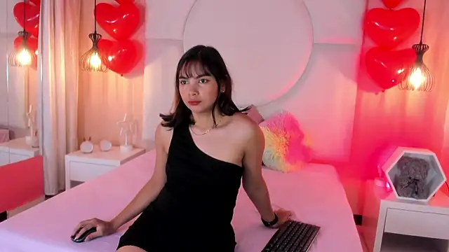 Snapshot of ValeriaMartins chatting on February 12, 7:46 pm ValeriaMartins online show from February 12, 7:46 pm