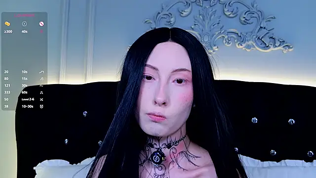 roxy morrison x online show from May 24, 3:39 am
