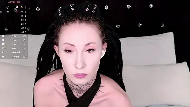 roxy morrison x online show from March 22, 5:36 pm