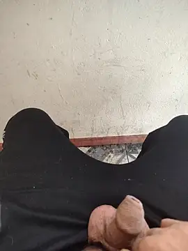 Snapshot of marioyesposa chatting on February 26, 8:31 pm marioyesposa online show from February 26, 8:31 pm