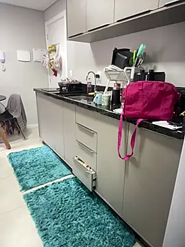 kahreal online show from April 15, 5:50 pm