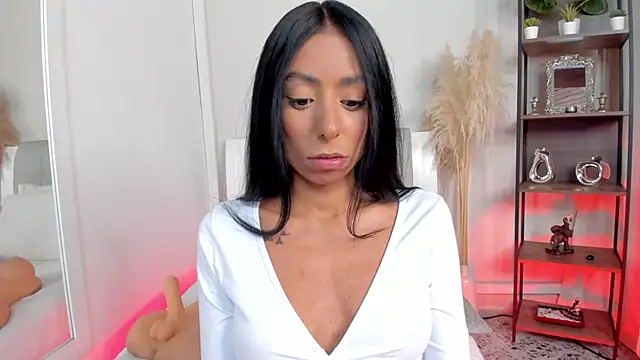 Snapshot of antonela-bella chatting on February 26, 3:45 pm antonela-bella online show from February 26, 3:45 pm