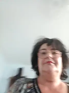 xMaryxAnne online show from February 28, 8:14 am