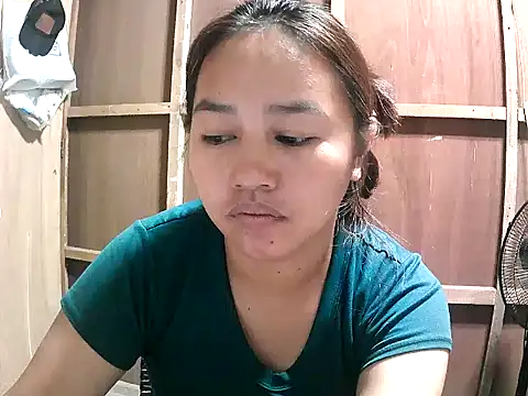 Cloudette 17 online show from February 13, 5:07 am