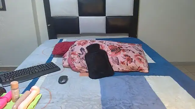 VeronaDimexx online show from April 23, 10:22 pm