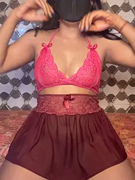 lovely siaa online show from April 3, 8:04 pm