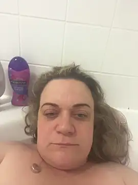 Piper Milf 36 online show from March 18, 7:48 pm