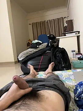 Snapshot of siditrix17 chatting on February 11, 2:17 pm siditrix17 online show from February 11, 2:17 pm