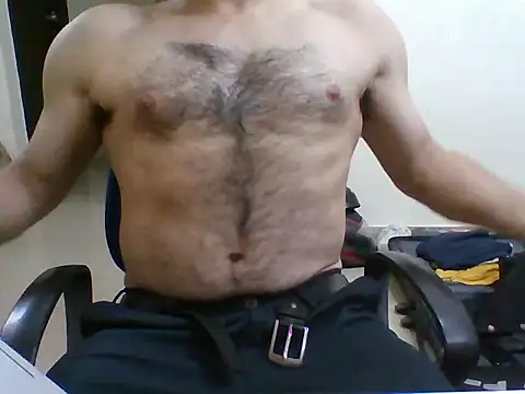 Snapshot of siditrix17 chatting on February 16, 1:43 pm siditrix17 online show from February 16, 1:43 pm